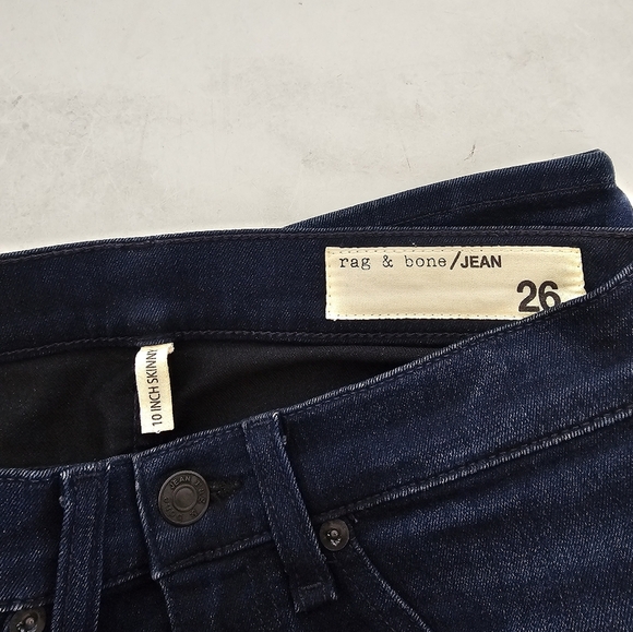 Rag & Bone High Rise 10 Inch Skinny Distressed Dark Blue Jeans 26 Preowned - Picture 8 of 9